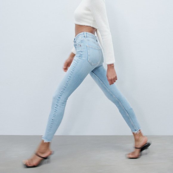 NWT Zara SKINNY VINTAGE JEANS LIGHT BLUE - Picture 6 of 11
